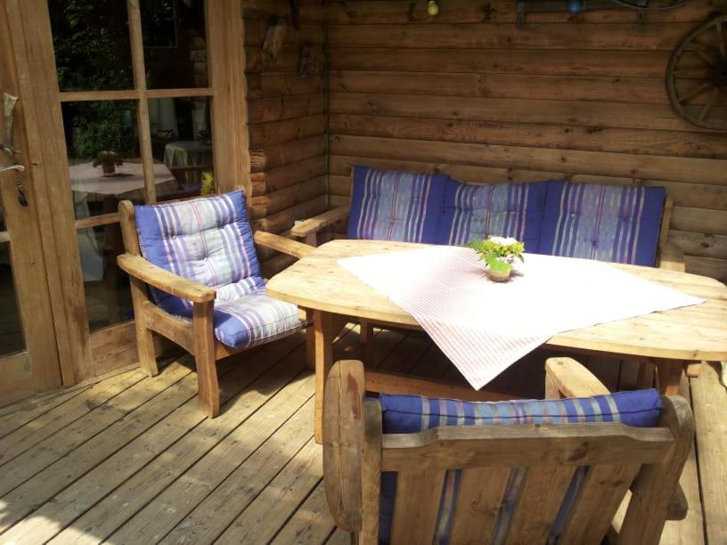 Gaestezimmer Am Huestert Adenau Zewnętrze zdjęcie