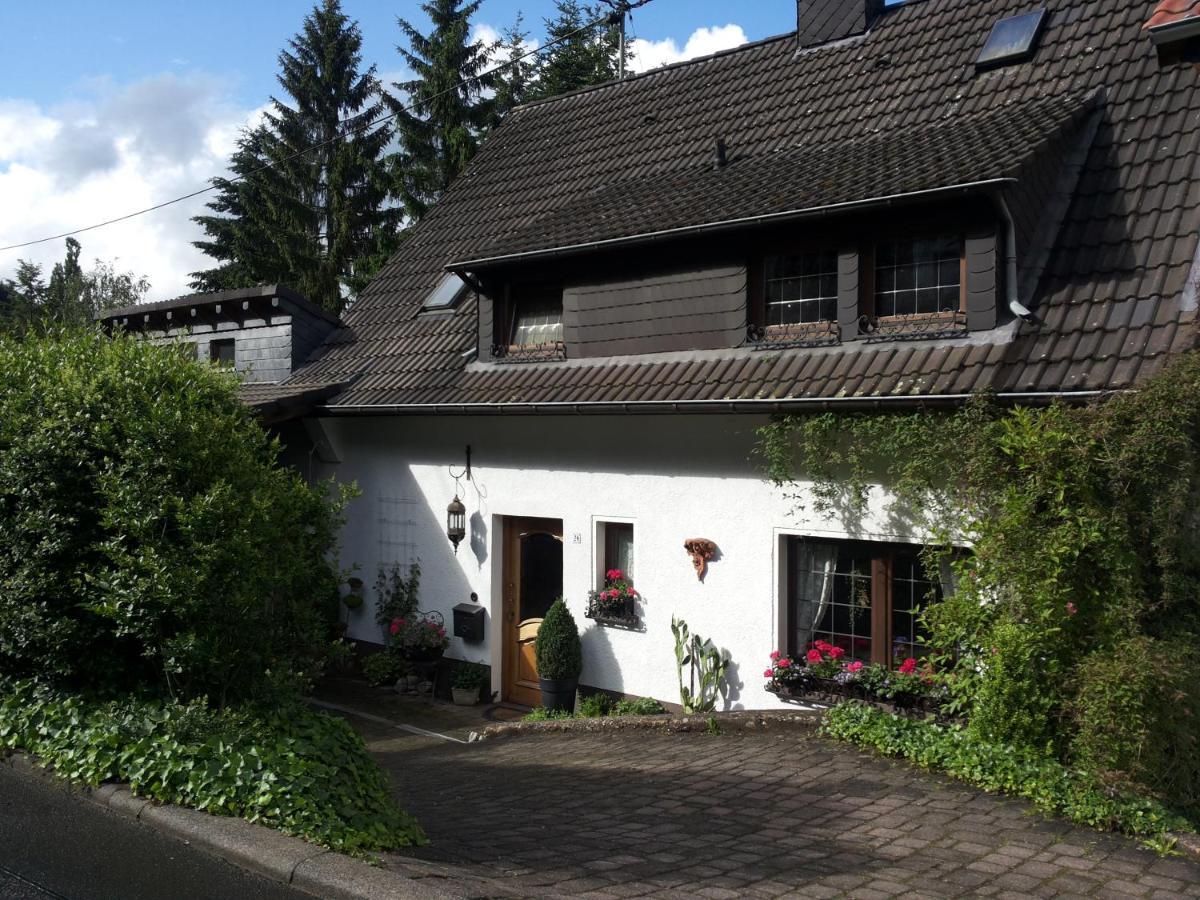 Gaestezimmer Am Huestert Adenau Zewnętrze zdjęcie
